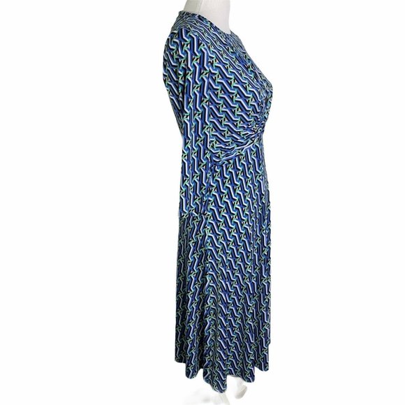 Donna Morgan Printed Twisted Front Stretch Dress - Picture 7 of 12